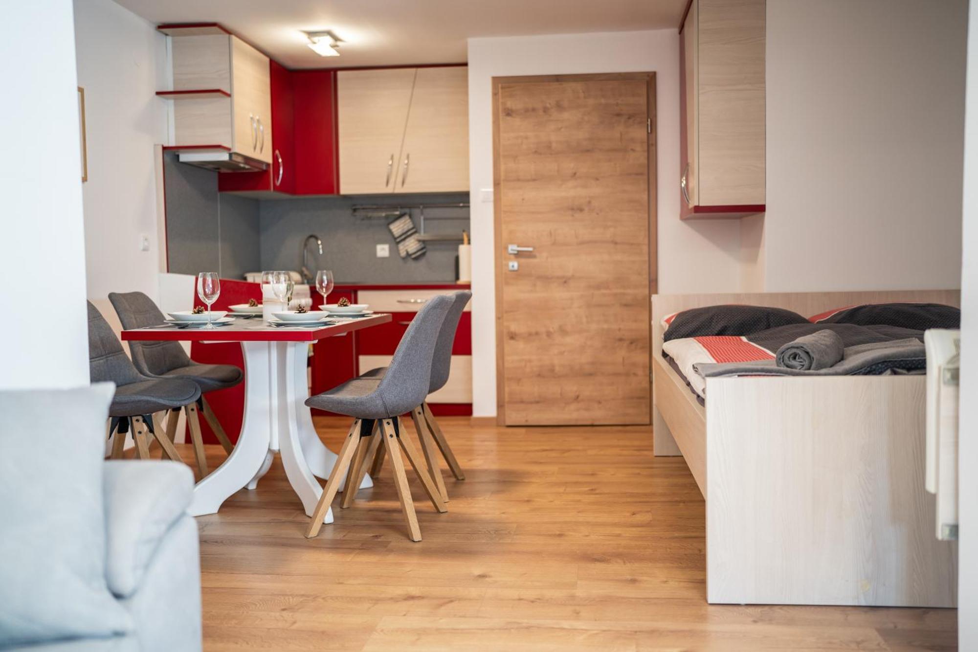 Apartmaji Jezek Kope Apartment Smartno pri Slovenj Gradcu Bagian luar foto